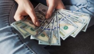 Comment Attirer L’argent: Le Secret Pour Attirer De L’argent Révélé.
